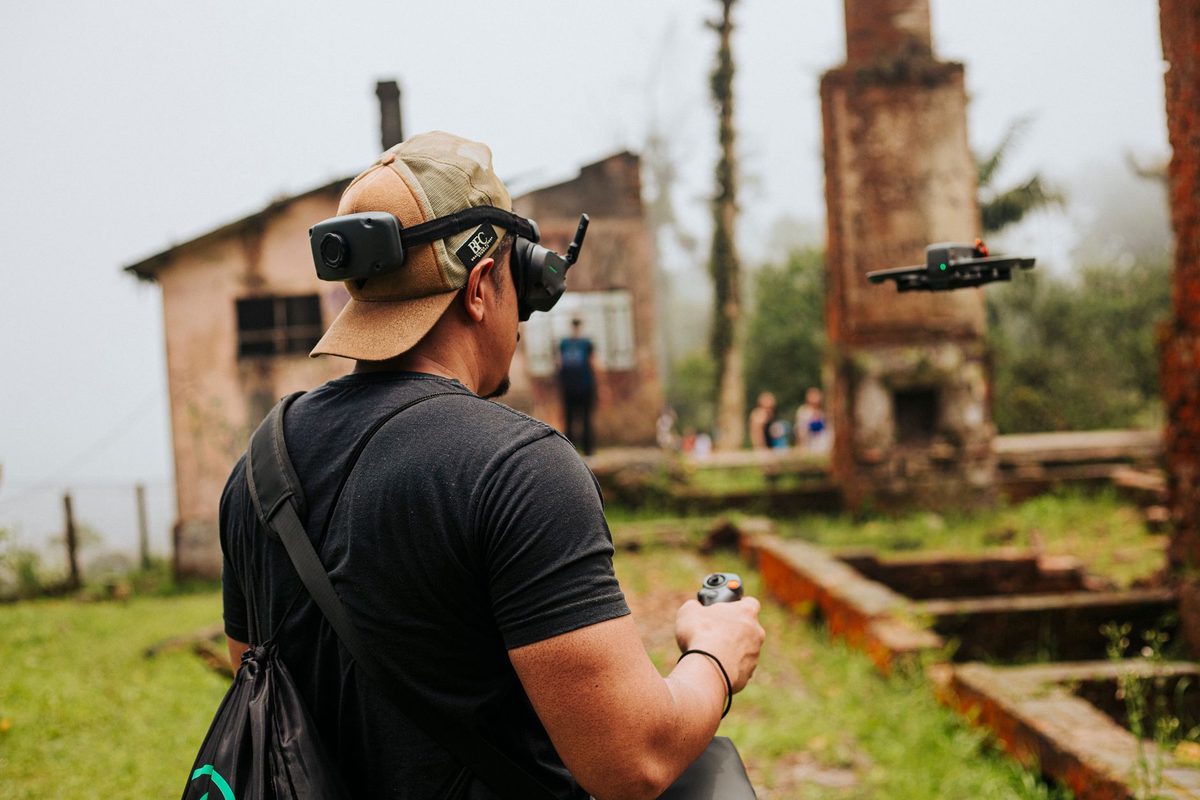 10 Best Drone Shopify Stores (2026)