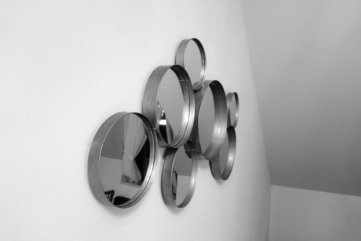 10 Best Mirror Shopify Stores (2026)