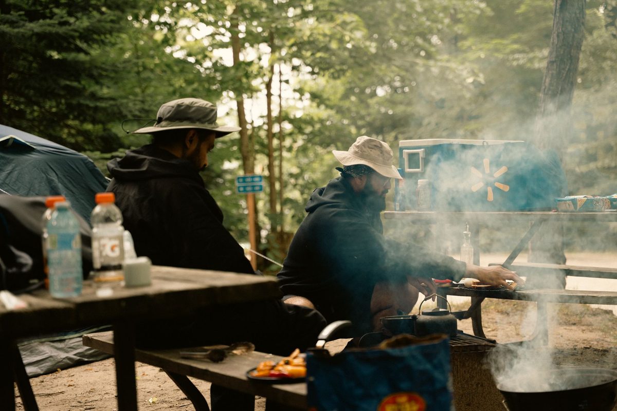 10 Best Outdoor & Camping Shopify Stores (2026)
