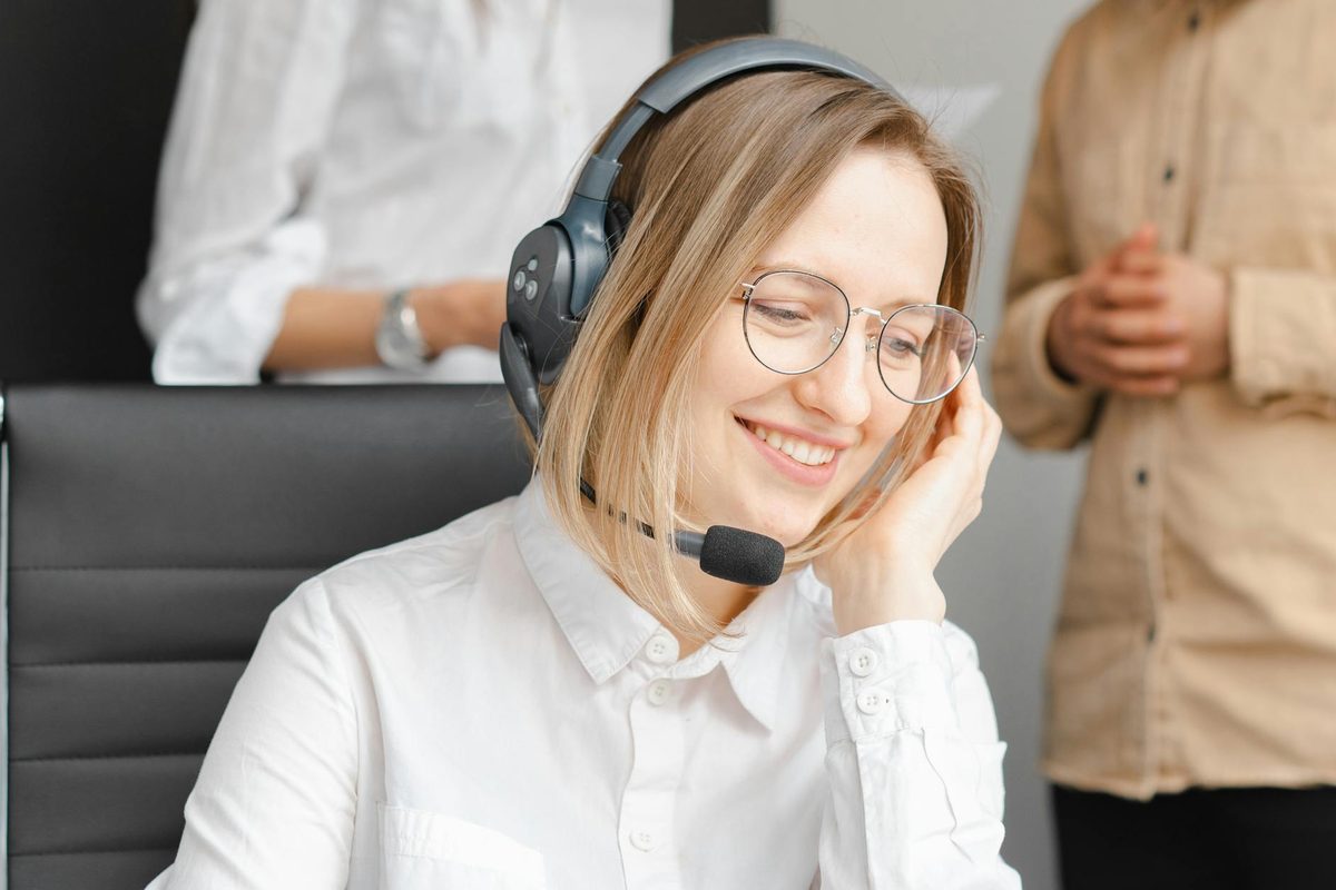 How to Reduce Shopify Support Tickets Without Cutting Customer Service Quality