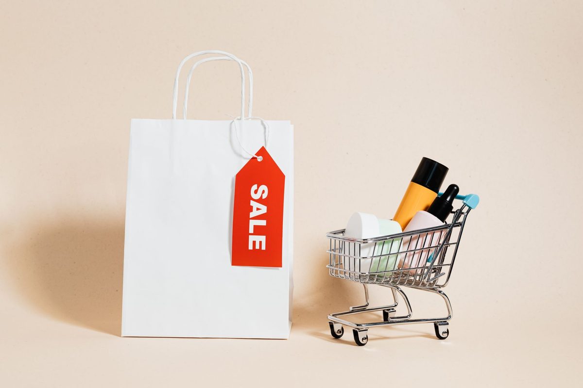 Shopify Product Descriptions That Convert: 8 Proven Tactics